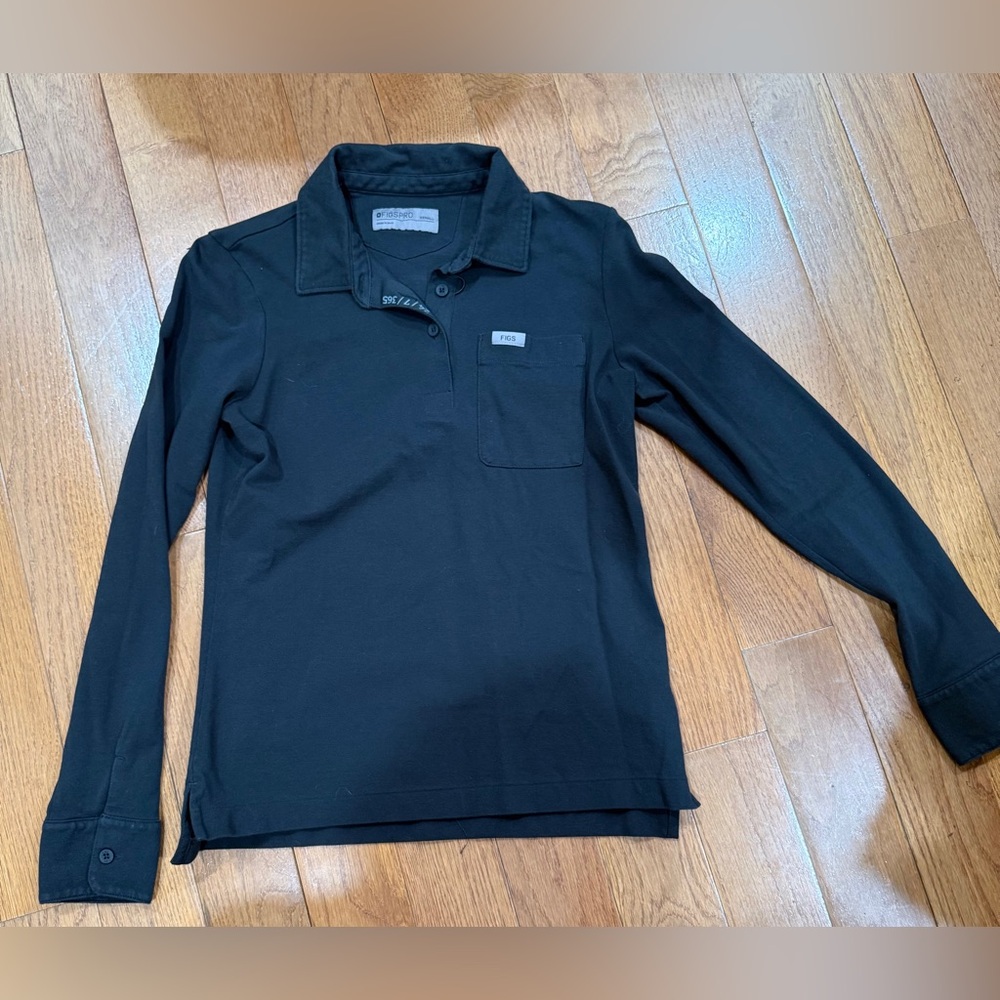 FIGSPRO Black pique long sleeved Polo Shirt.